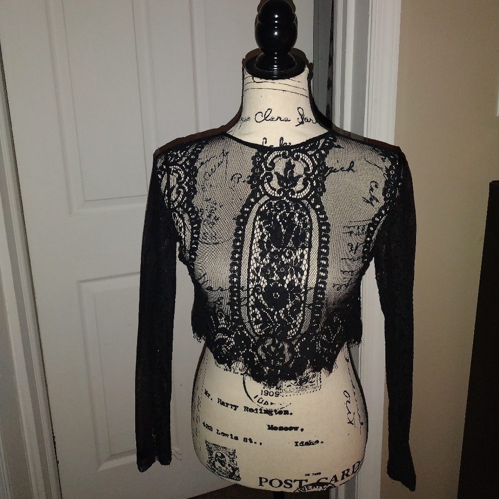 Lace crop top size S - Picture 1 of 5